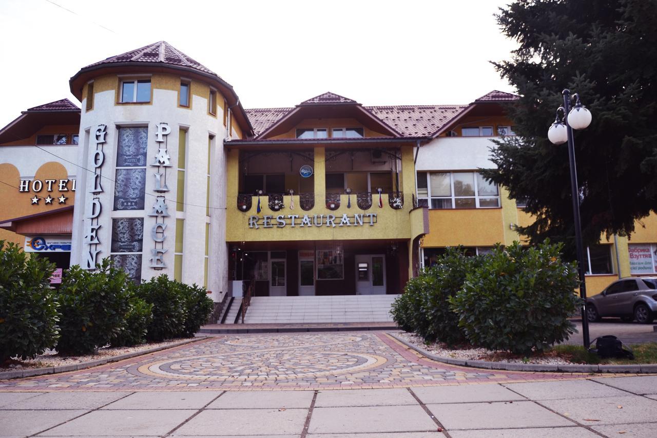 Golden Palace Dubove 外观 照片